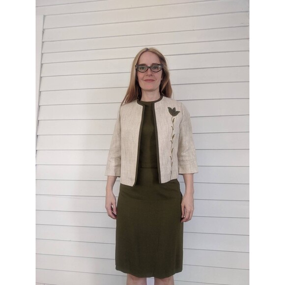 60s Green Linen Skirt Set Short Neutral Embroidered Jacket Vintage XS 34 23 34 - Picture 9 of 10